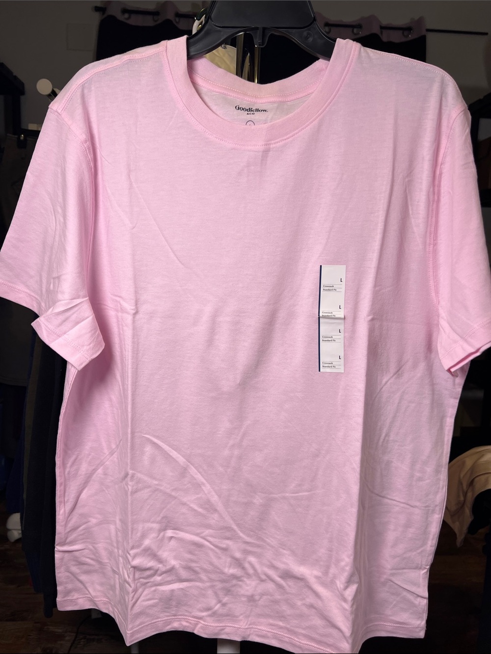 Goodfellow & Co Men's Crew Neck T-Shirt in Light Pink